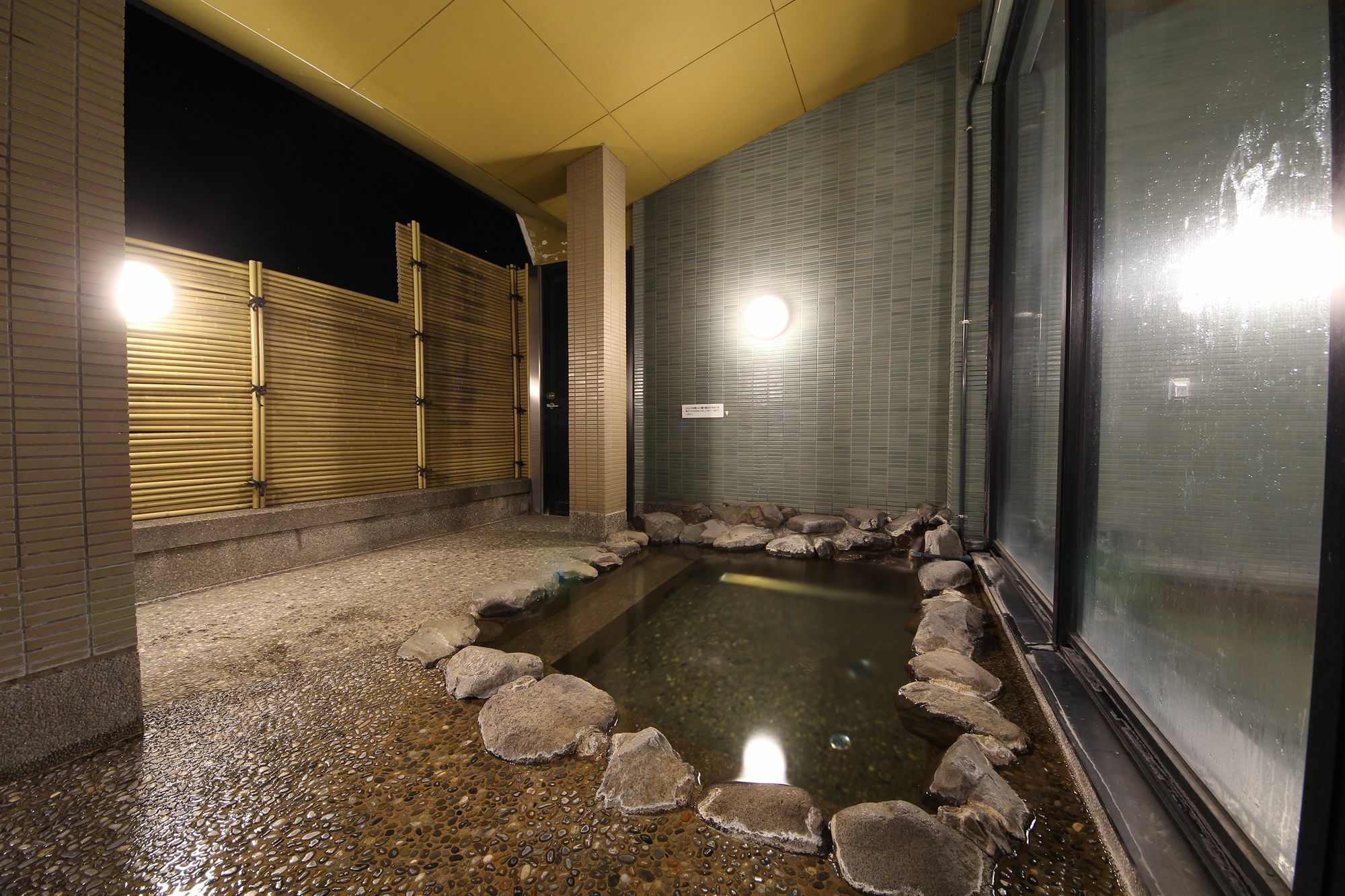Apa Kagadaishoji Ekimae Hotel Kaga (Ishikawa)